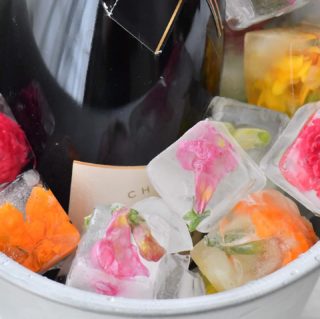 エディブルローズ 食用バラ の砂糖漬け エディブルフラワーの教科書 食べられる花 食用花 の使い方ガイド